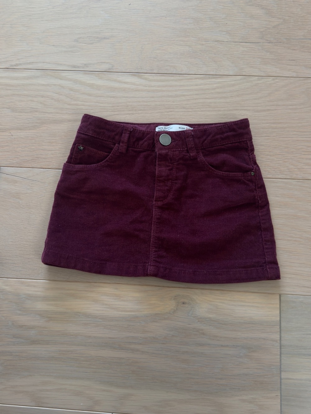 Zara Girls Burgundy Corduroy Skirt size 3/4